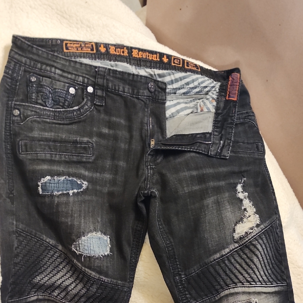 Rock Revival Black Distressed Jean